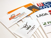 Палочка пластиковая  с прорезью